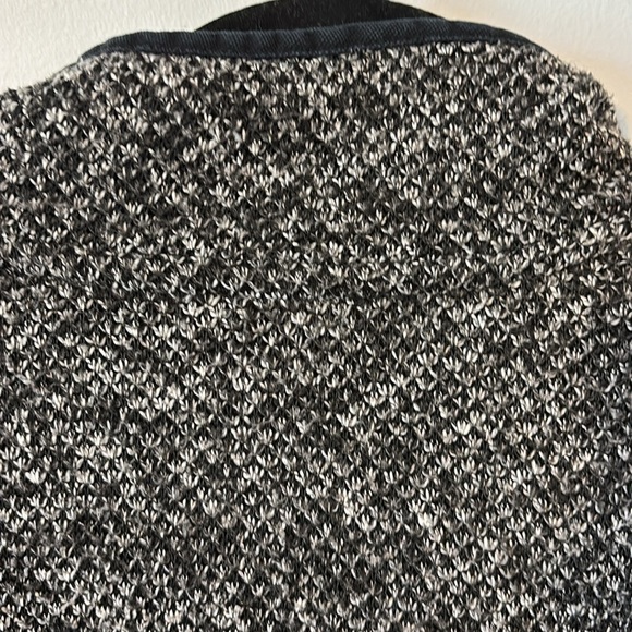 Orvis Sherpa 1/4 zipped sweater - Picture 5 of 10